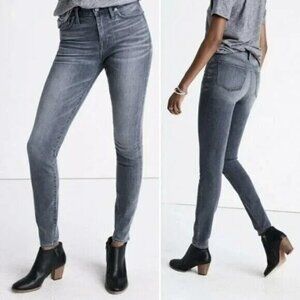 Madewell 9 Inch High Rise Skinny Jeans in Shaw